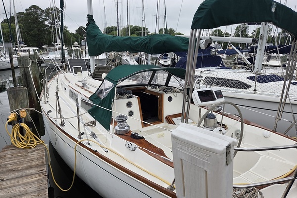 Slainte 38ft Sabre Yacht For Sale