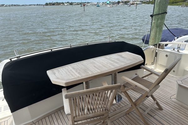 65ft Sea Ray Yacht For Sale