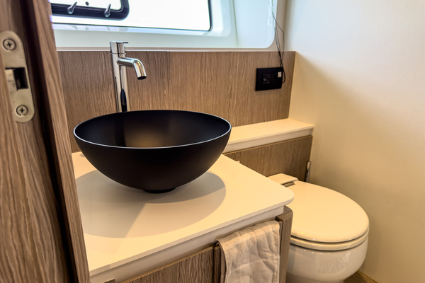 55ft Azimut Yacht For Sale