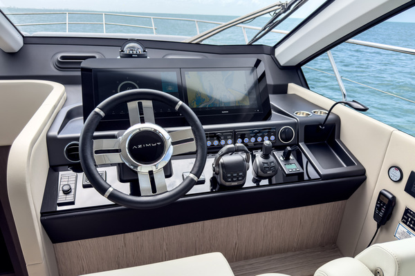 2025 Azimut 55