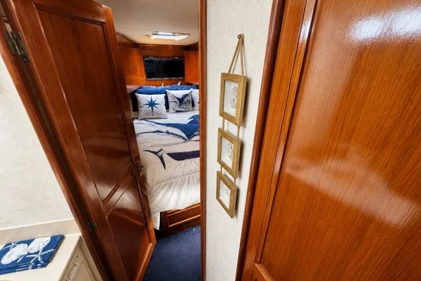 42ft Ocean Yachts Yacht For Sale