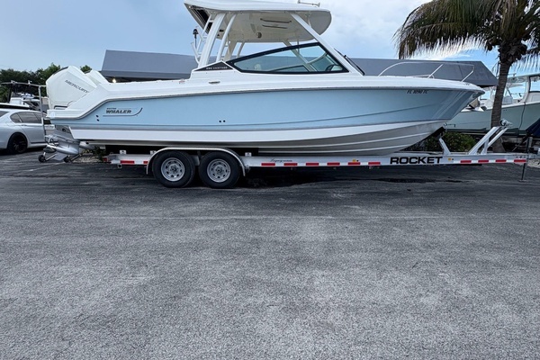 28-ft-Boston Whaler-2022-- Stuart Florida United States  yacht for sale
