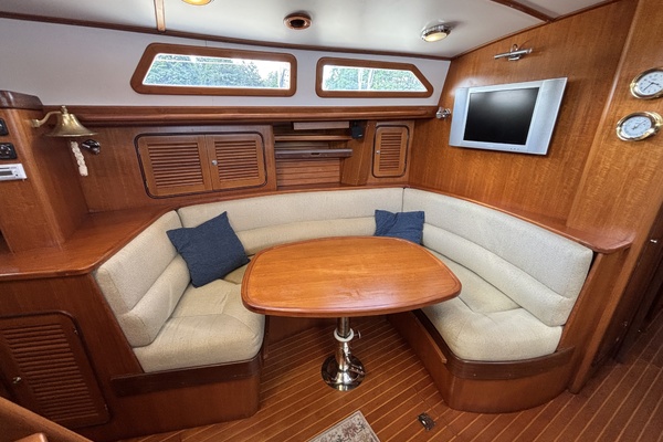 47ft Passport Yacht For Sale
