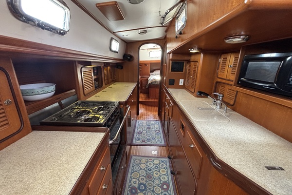 47ft Passport Yacht For Sale
