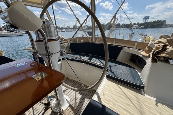 47ft Passport Yacht For Sale