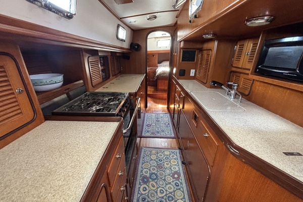 47ft Passport Yacht For Sale