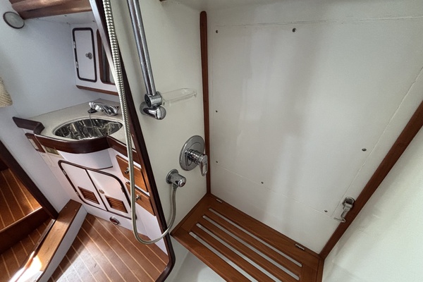 47ft Passport Yacht For Sale