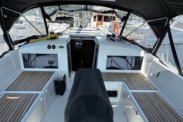 Jeanneau Sun Odyssey 440 Yacht For Sale