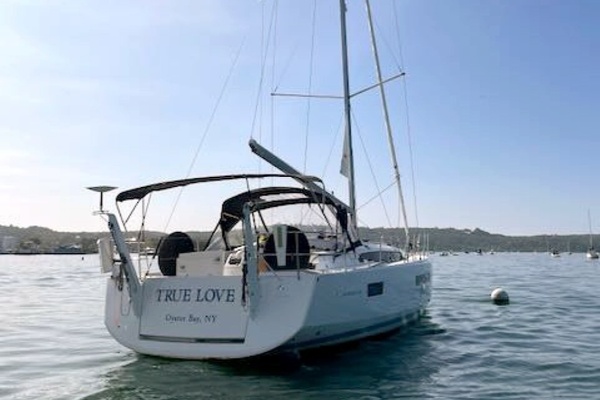 44ft Jeanneau Yacht For Sale