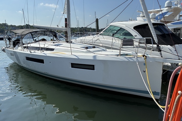 Jeanneau Sun Odyssey 440 Yacht For Sale