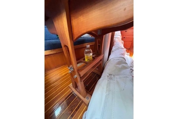 Blue Sky 40ft Sabre Yacht For Sale