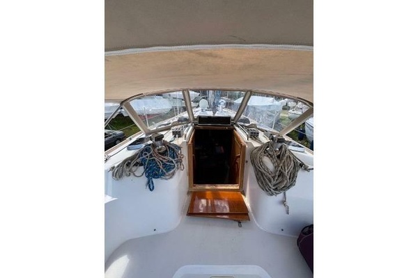 Blue Sky 40ft Sabre Yacht For Sale