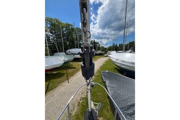 Blue Sky 40ft Sabre Yacht For Sale