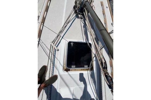 Blue Sky 40ft Sabre Yacht For Sale