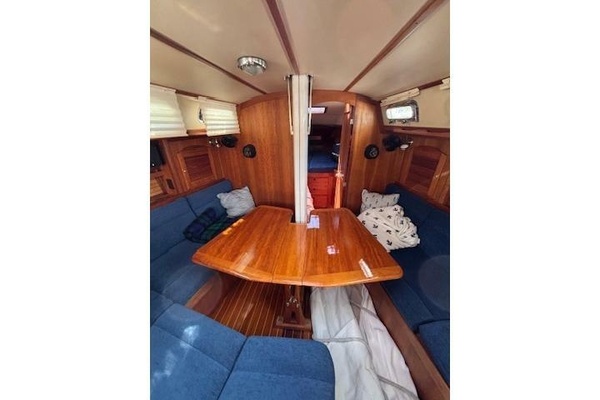 Blue Sky 40ft Sabre Yacht For Sale