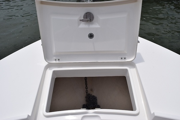 2012 Regulator 28