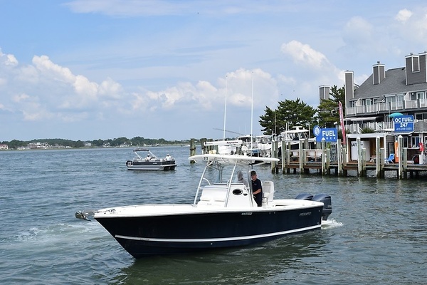 Blue Moon 28ft Regulator Yacht For Sale