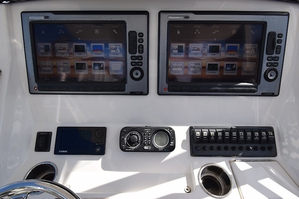 2012 Regulator 28
