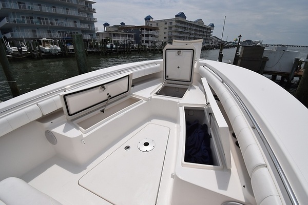 2012 Regulator 28