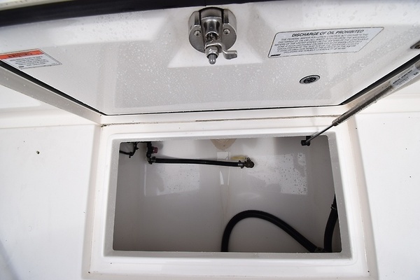 2012 Regulator 28