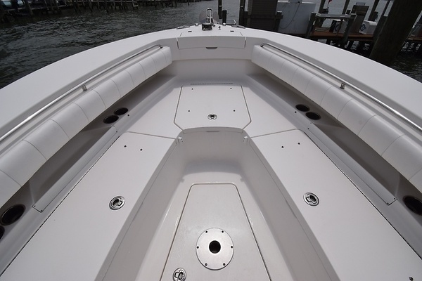 2012 Regulator 28