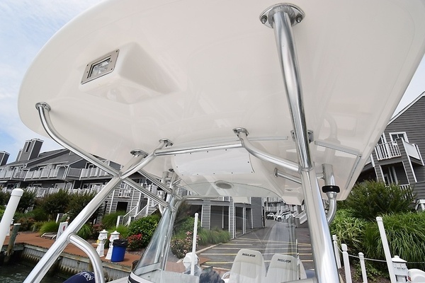 2012 Regulator 28