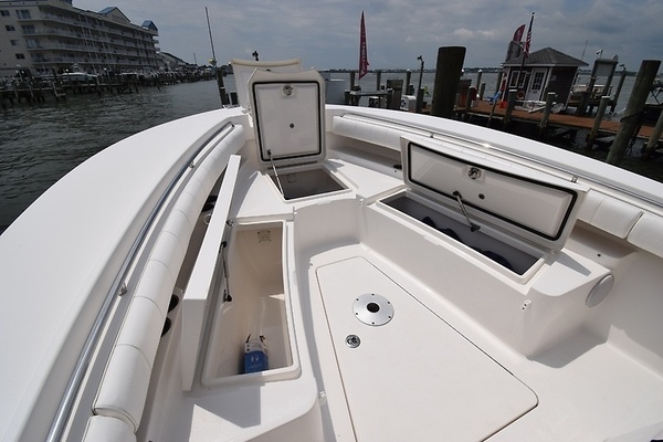 2012 Regulator 28