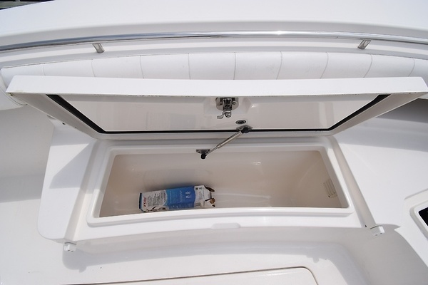 2012 Regulator 28