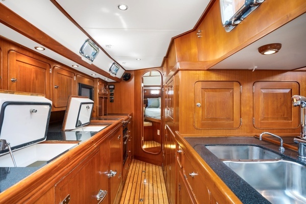 Hylas 54 Yacht For Sale