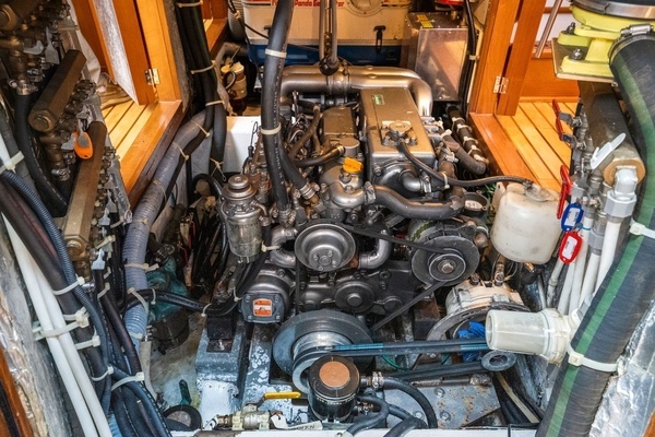 Hylas 54 Yacht For Sale