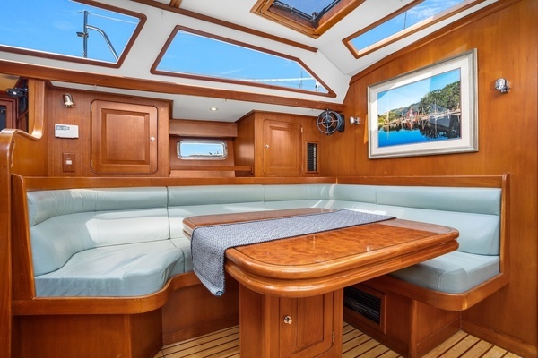Hylas 54 Yacht For Sale