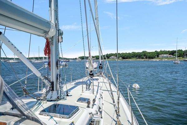 Hylas 54 Yacht For Sale