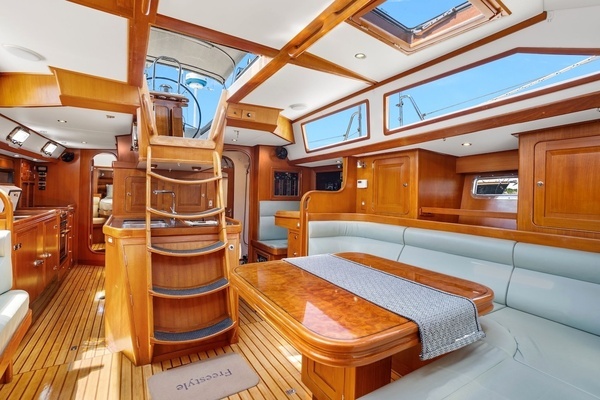 Hylas 54 Yacht For Sale