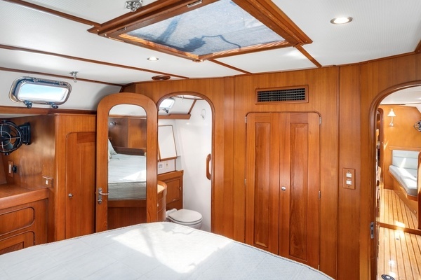 Hylas 54 Yacht For Sale