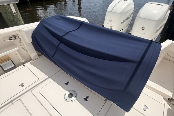 2016 Intrepid 32