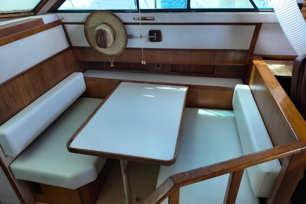 Pura Vida 41ft Sea Ray Yacht For Sale