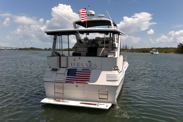 Pura Vida 41ft Sea Ray Yacht For Sale