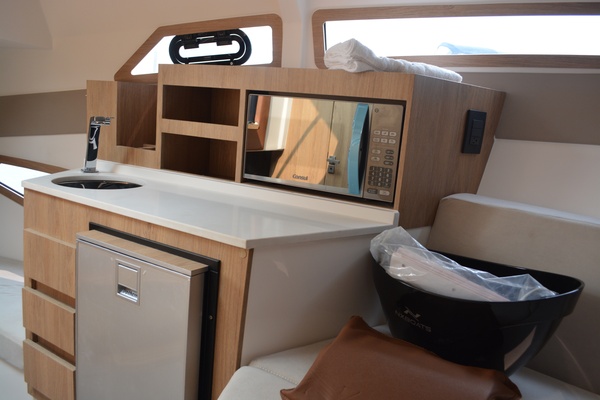 35ft NX Boats Yacht For Sale
