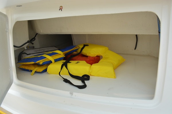 35ft NX Boats Yacht For Sale