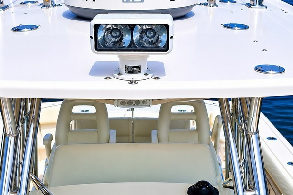 31ft Grady White Yacht For Sale