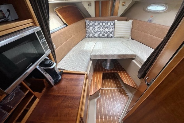 28ft Cutwater Yacht For Sale