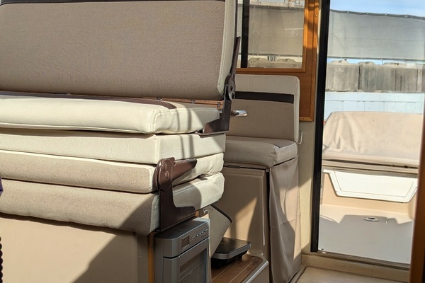 28ft Cutwater Yacht For Sale