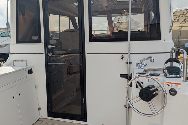 28ft Cutwater Yacht For Sale