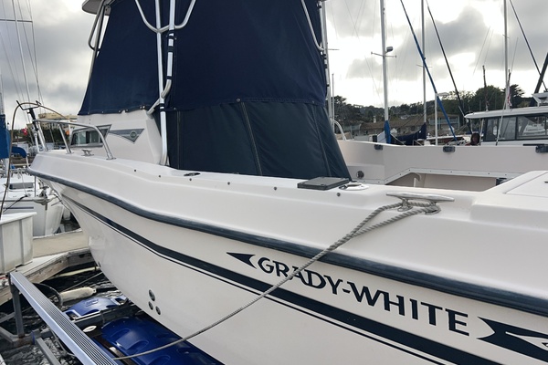 no name 23ft Grady White Yacht For Sale