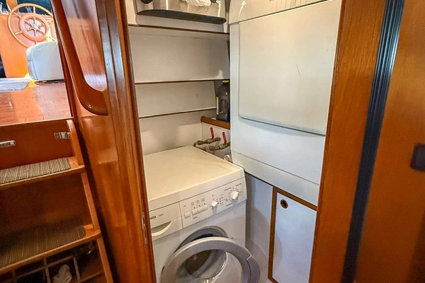 2004 DeFever 49