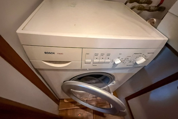 2004 DeFever 49