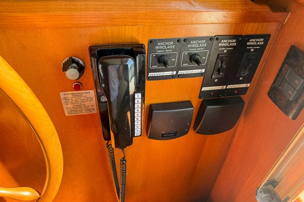 2004 DeFever 49