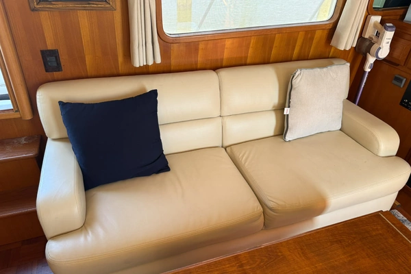 2004 DeFever 49