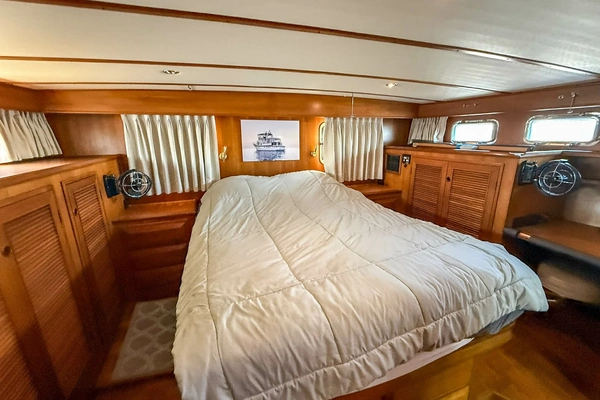 2004 DeFever 49