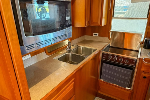 2004 DeFever 49
